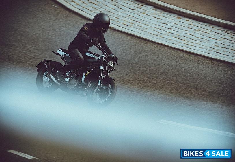 Husqvarna Svartpilen 125 2021