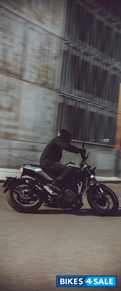 Husqvarna Svartpilen 125 2021