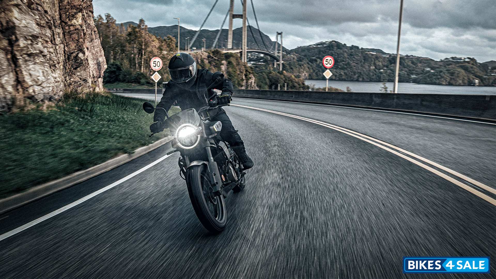 Husqvarna Svartpilen 401 2024