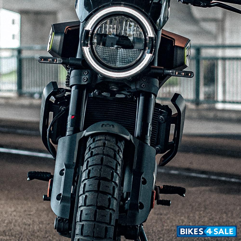 Husqvarna Svartpilen 401 2024