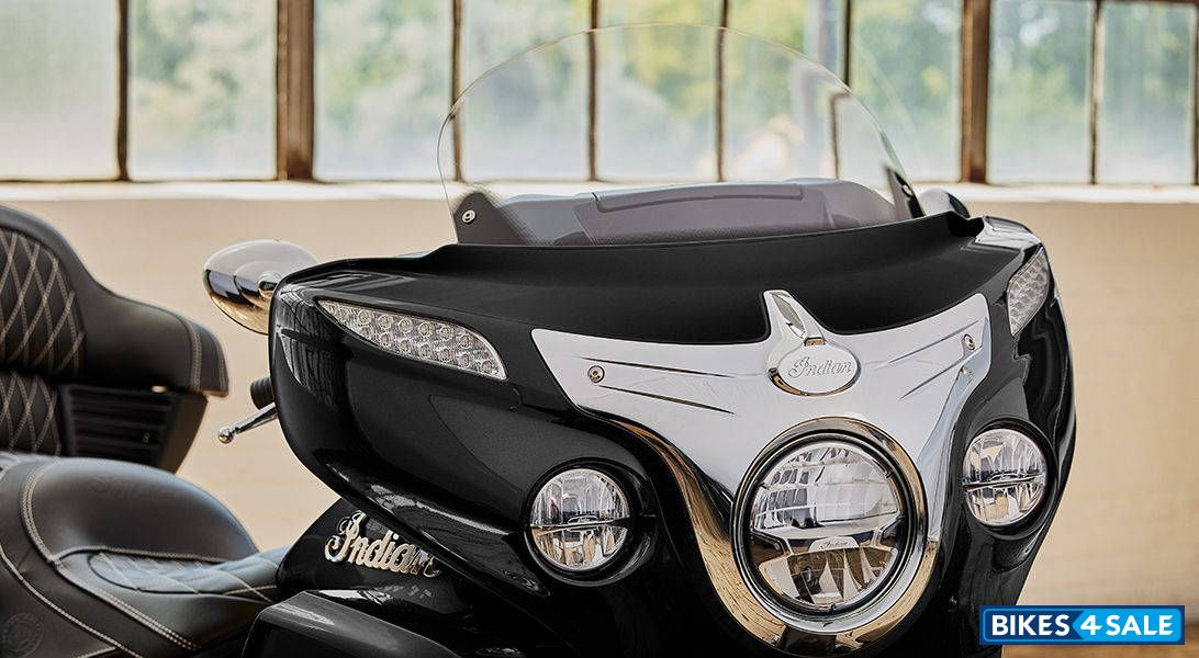 Indian Roadmaster 2026 Powered Windshield