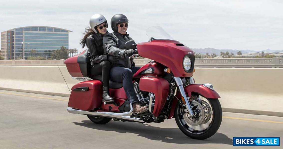 Indian Roadmaster Dark Horse