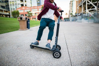 InMotion Scooterboard Electric Scooter