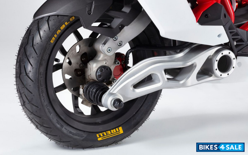 Italjet 2023 Malossi Edition I.S.S. Independent Steering System