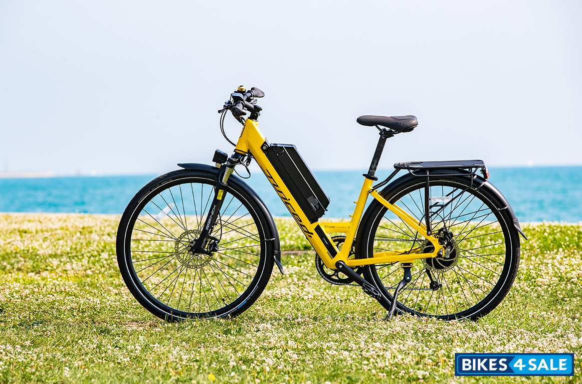 Juiced Bikes CrossCurrent X Step-Through