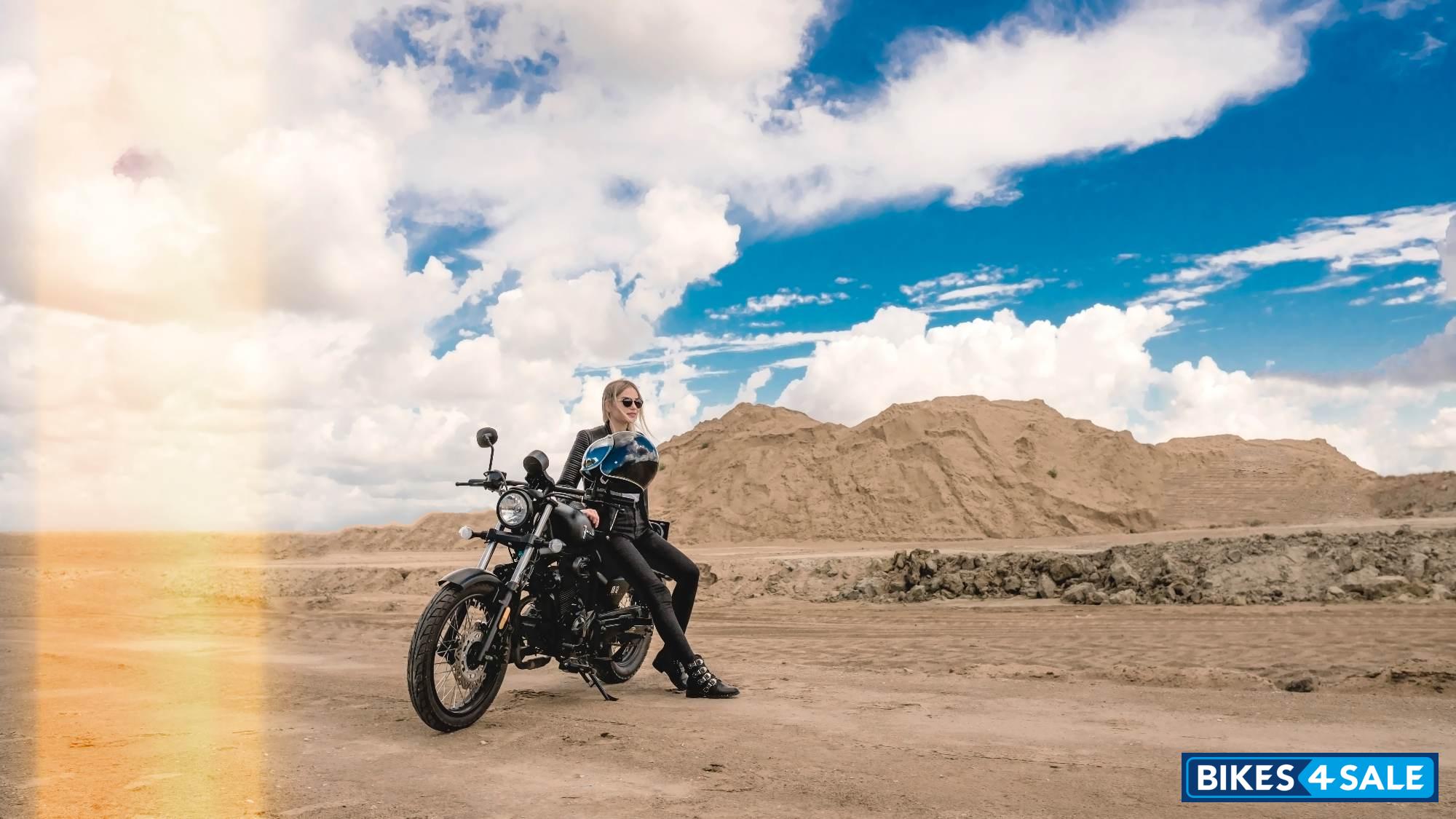 Junak M12 Vintage 125