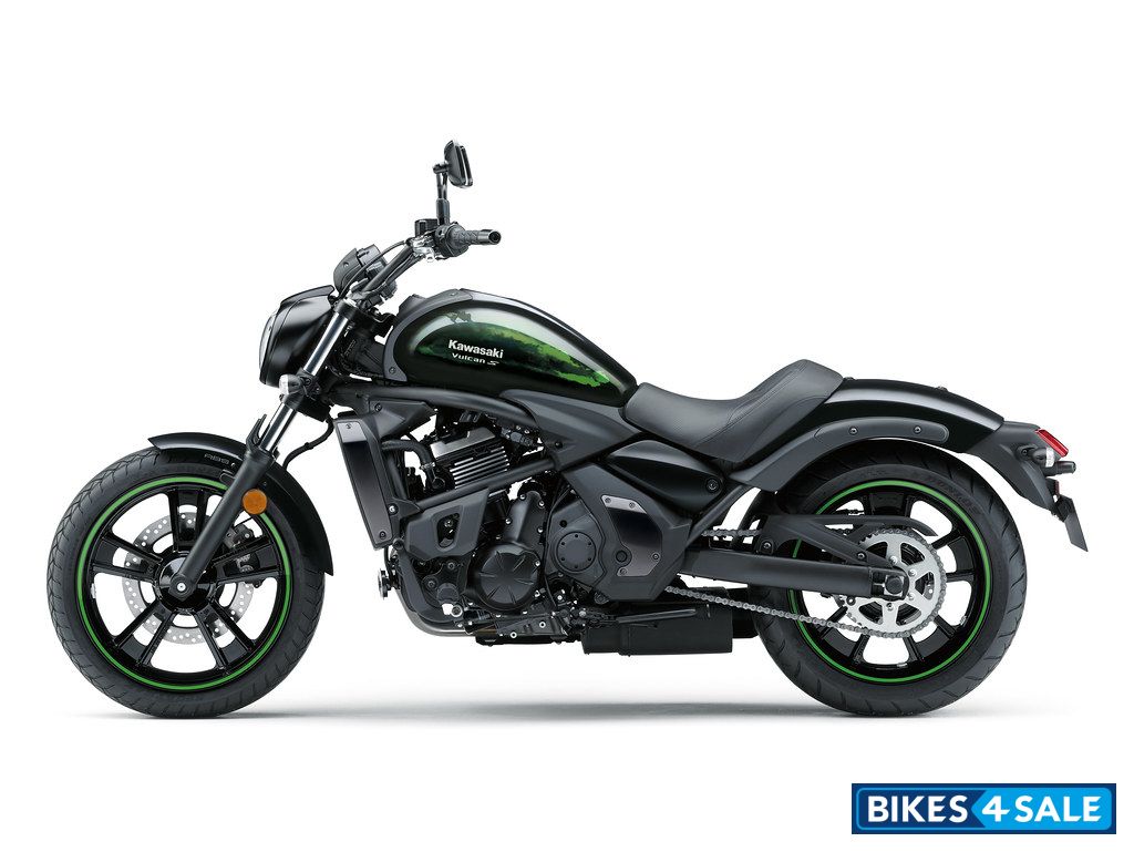 Kawasaki 2020 Vulcan S SE Metallic Spark Black with Special Edition Green Tank Graphic