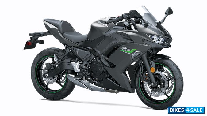 Kawasaki 2024 Ninja 650 - Metallic Matte Covert Green/Metallic Spark Black/Pearl Sand Khaki