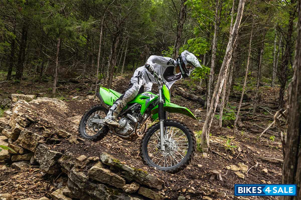 Kawasaki KLX 230R 2026