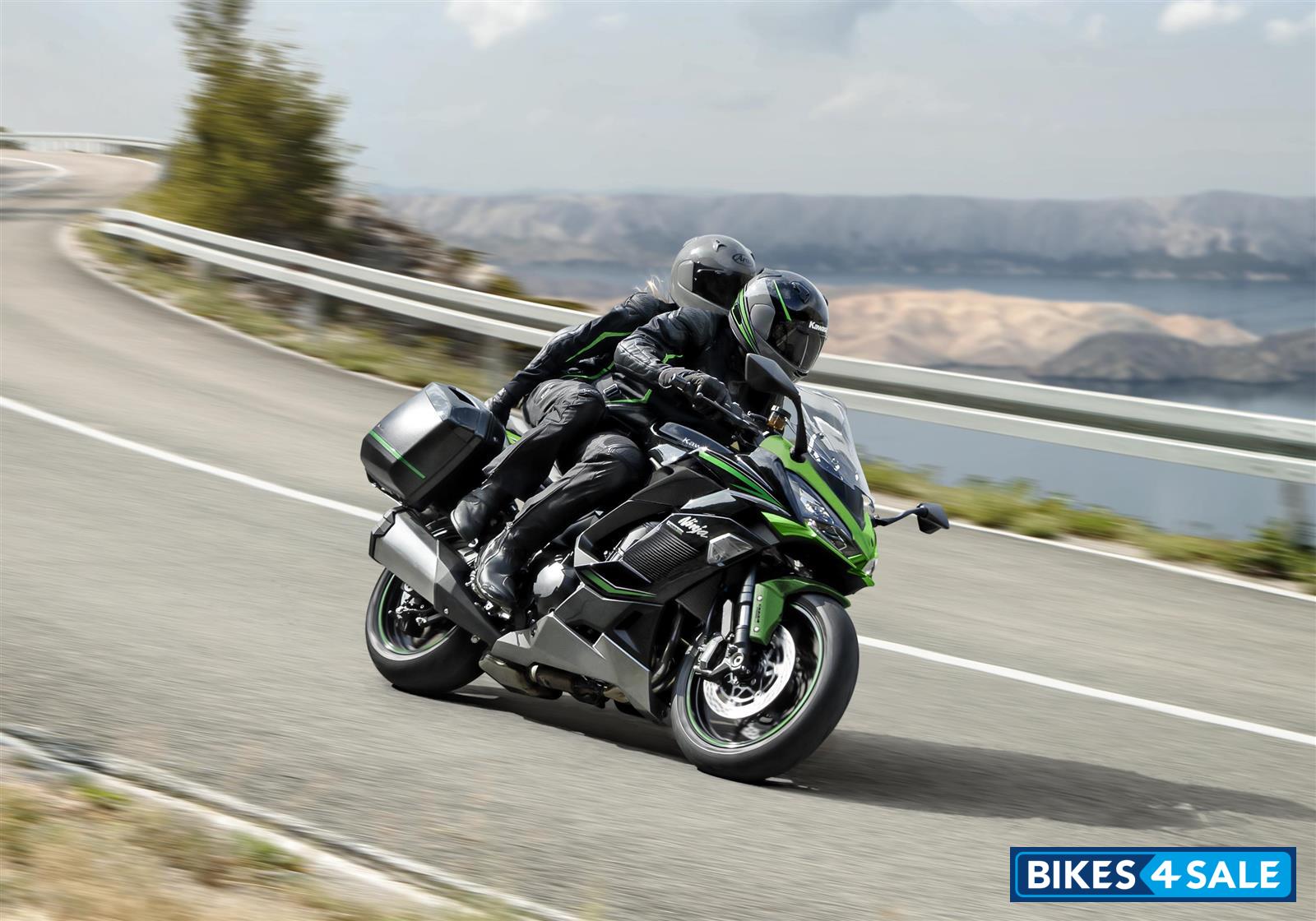 Kawasaki Ninja 1000SX 2023