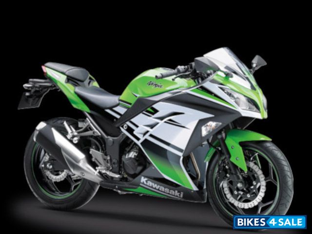 Giftig sæt Misbrug Kawasaki Ninja 300 Motorcycle: Price, Review, Specs and Features -  Bikes4Sale