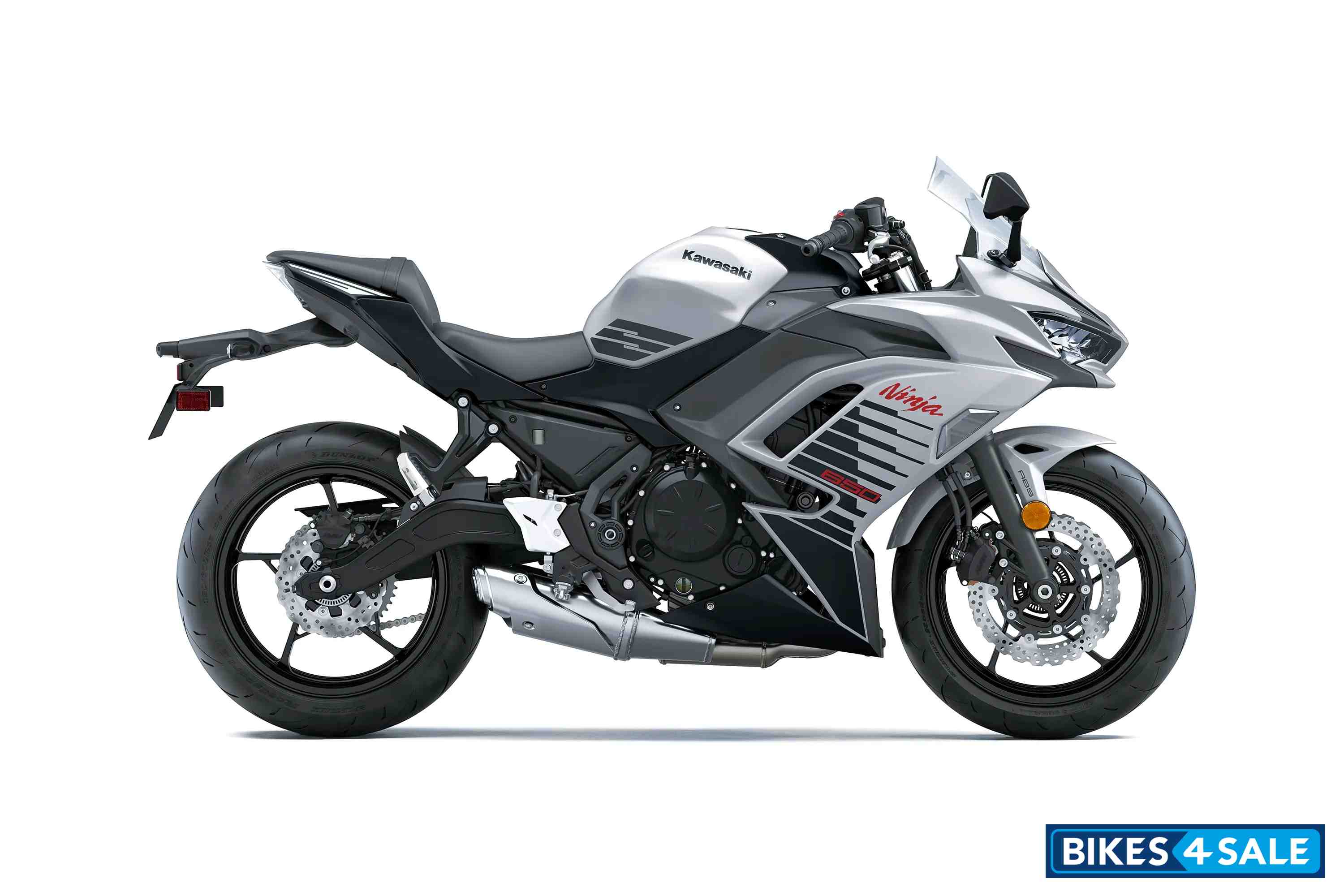 Kawasaki Ninja 650 2026 Metallic Matte Whitish Silver/Metallic Flat Spark Black