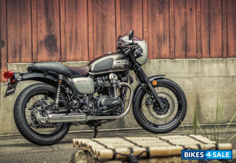 Kawasaki W800 Cafe