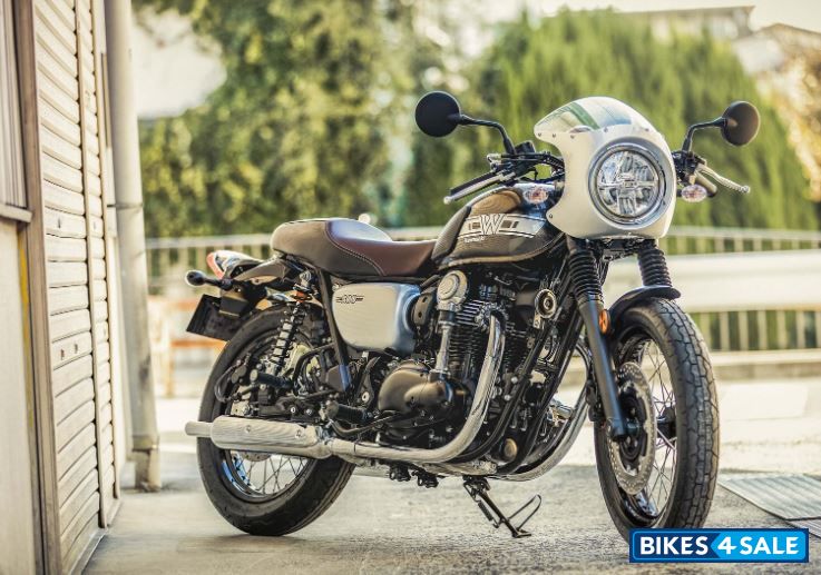 Kawasaki W800 Cafe