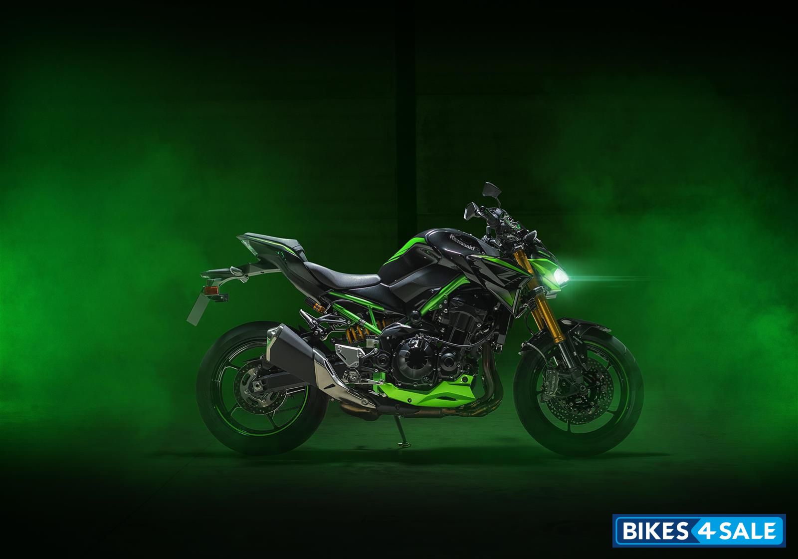 Kawasaki Z900 SE 2022 - Metallic Spark Black / Candy Lime Green