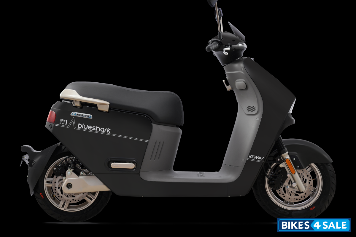 Keeway Blueshark 80 Black