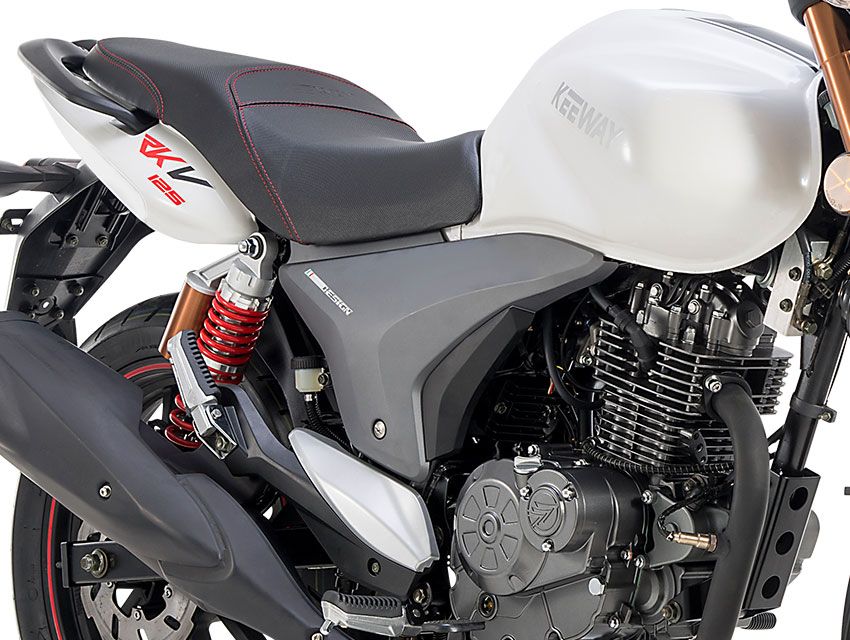 Keeway RKV 125 E4 Double saddle