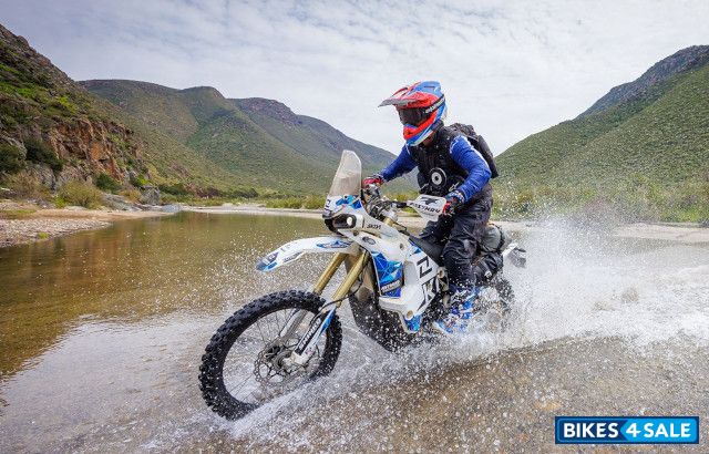 KOVE 450 Rally Street Legal 2024