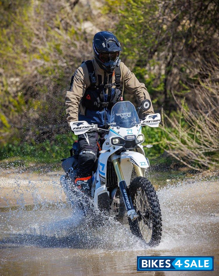 KOVE 450 Rally Street Legal 2024