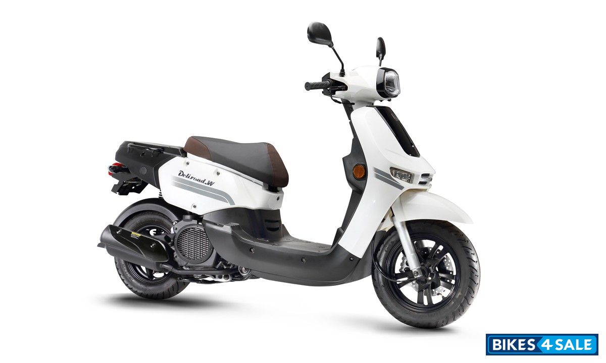 KR Motors Deliroad W