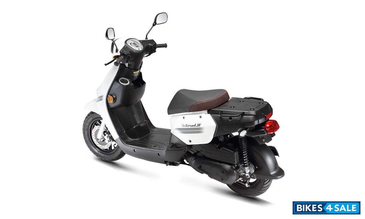 KR Motors Deliroad W