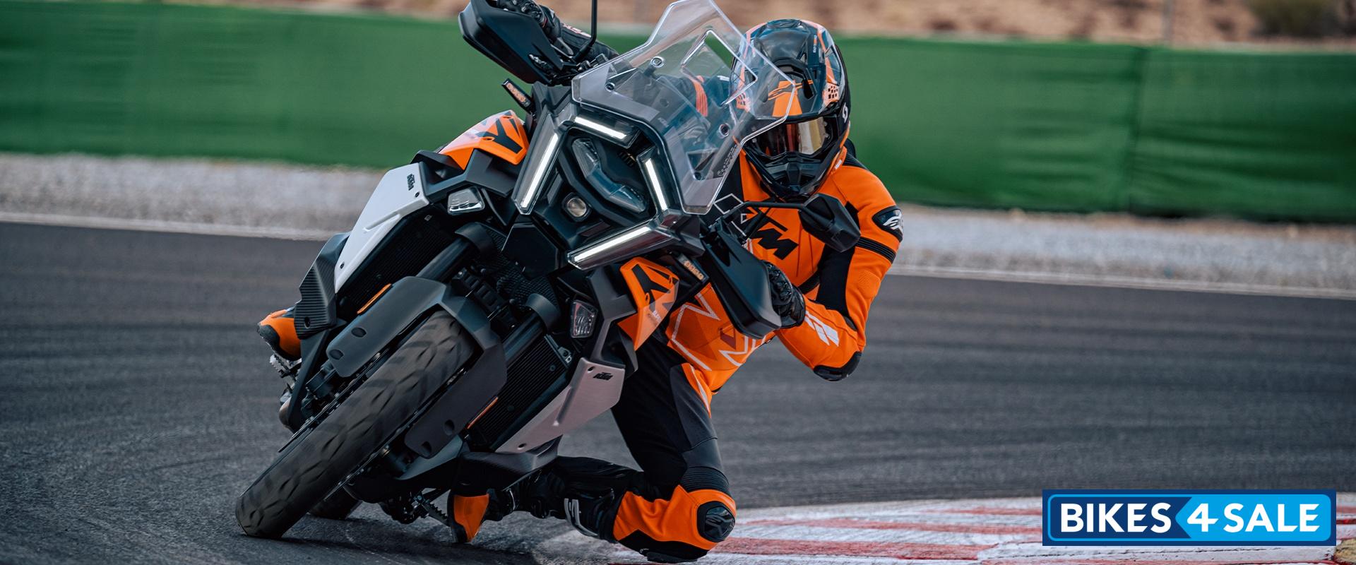KTM 1390 Super Adventure S EVO 2027