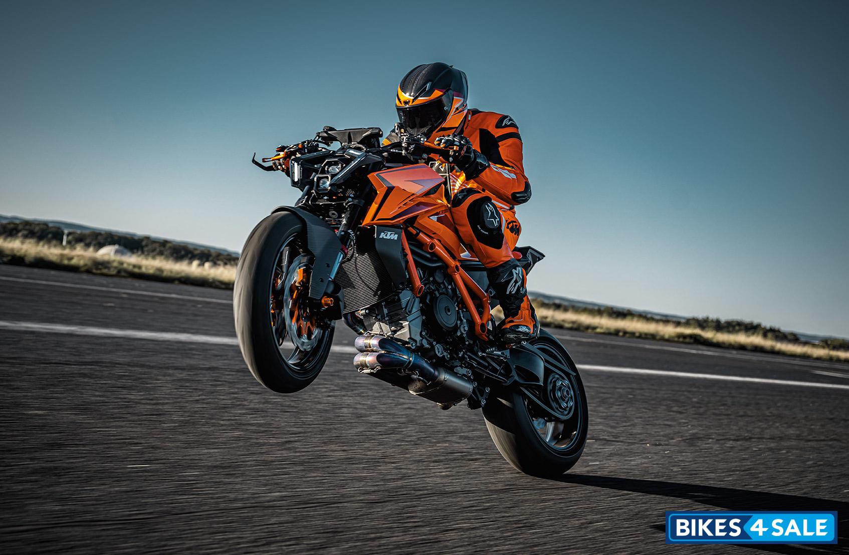 KTM 1390 Super Duke R 2024