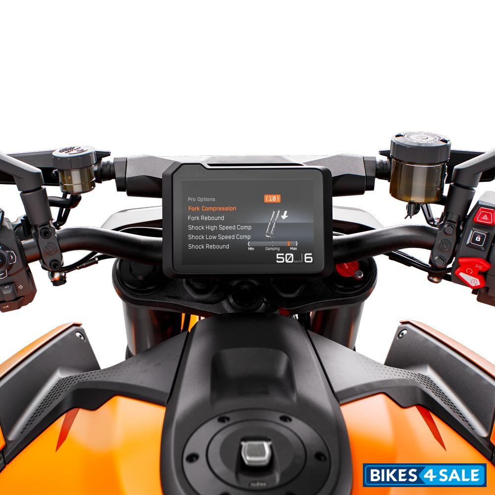 KTM 1390 Super Duke R EVO 2026