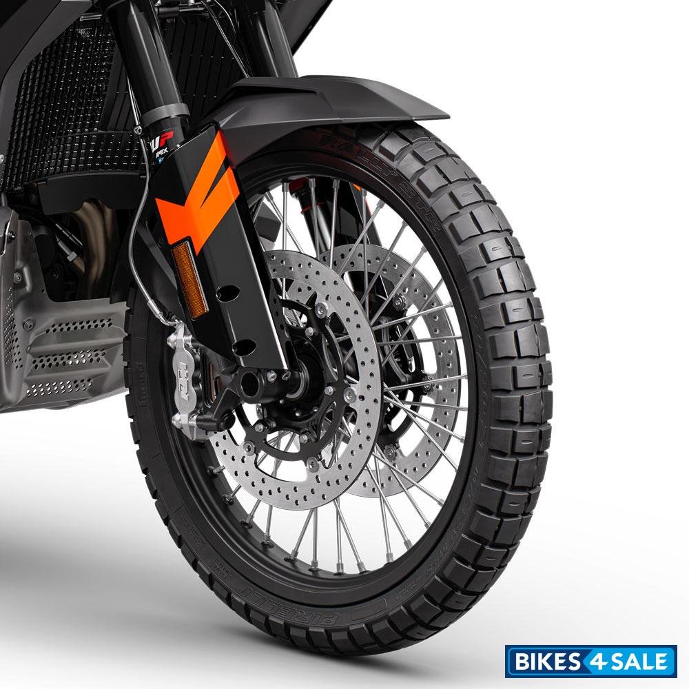 KTM 2024 790 Adventure - Offroad Oriented Tyres