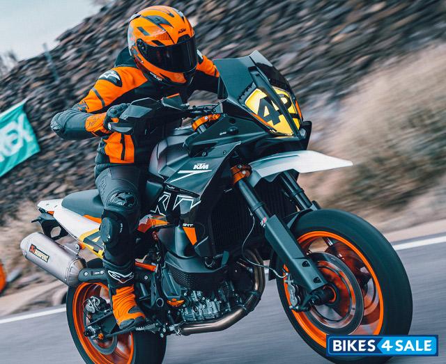 KTM 2024 890 SMT