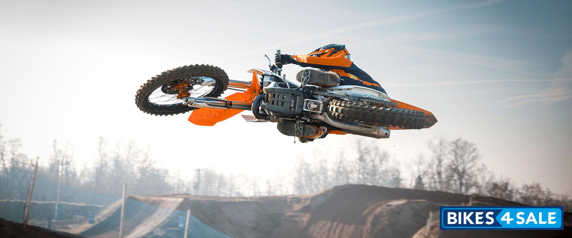 KTM 450 SX-F 2024