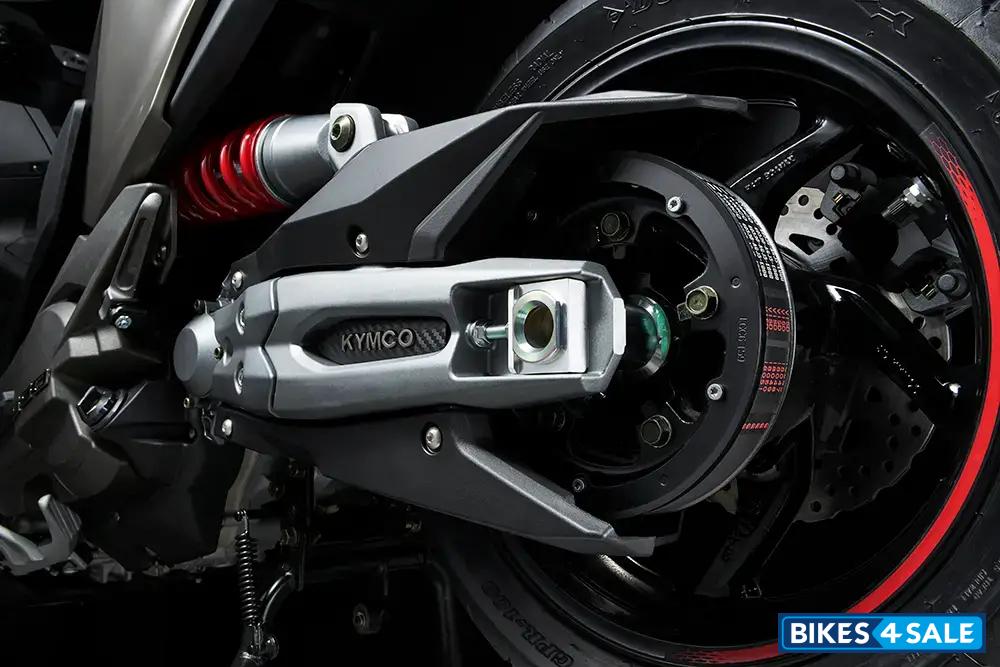 KYMCO AK 550i Premium 2026