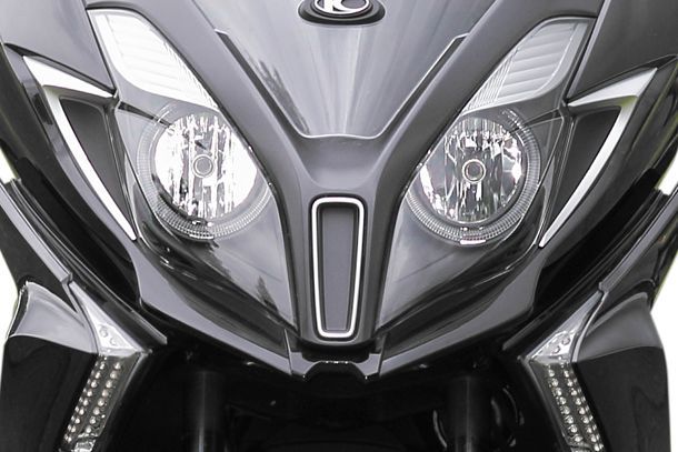 KYMCO Downtown 125i ABS - Bright H7 headlights