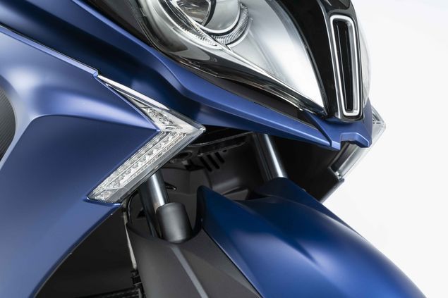 KYMCO Downtown 350i ABS 2023 - Bright H7 headlights