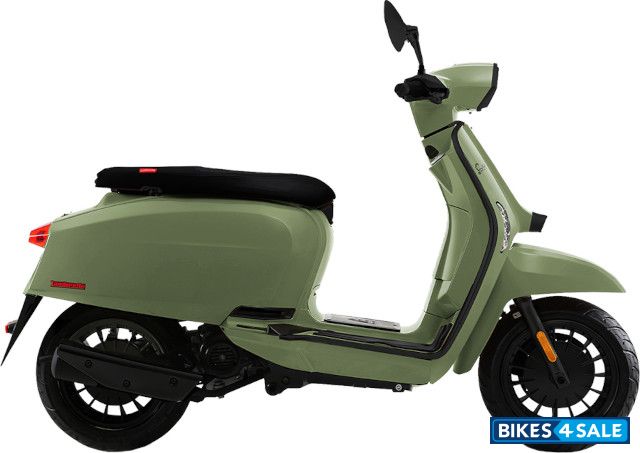 Lambretta V200 Special 2023