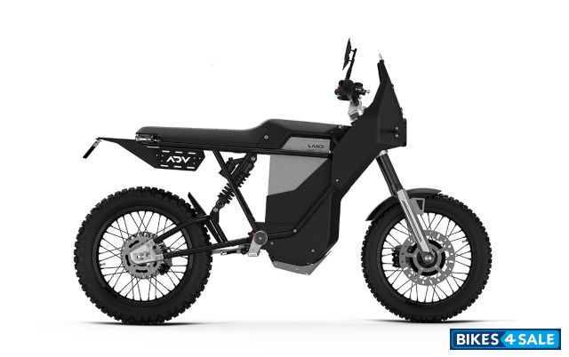 LAND Moto Adventure LAND Moto Adventure
