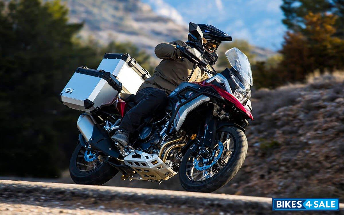 Macbor Montana XR5 500