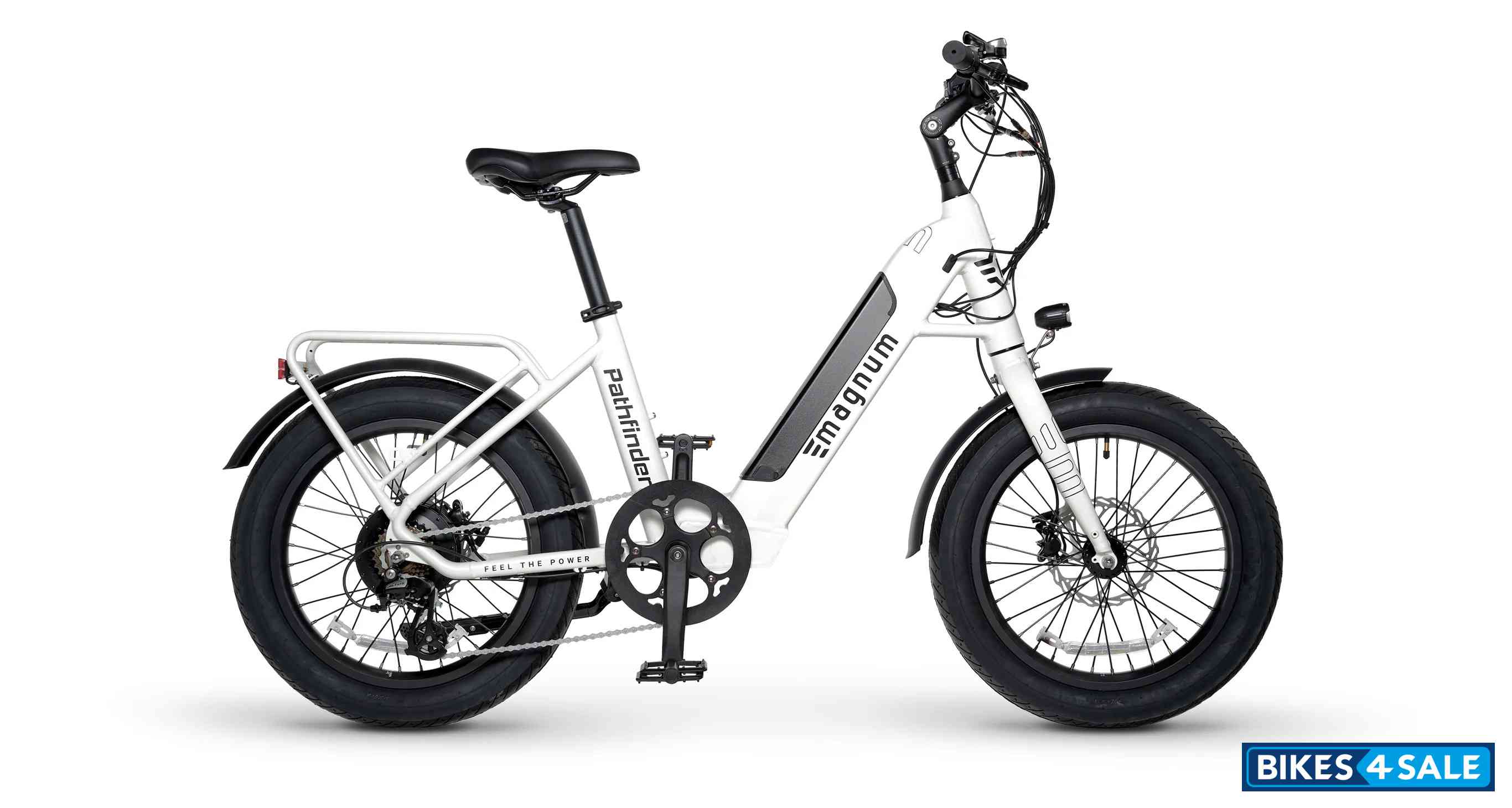 Magnum Pathfinder T Snow