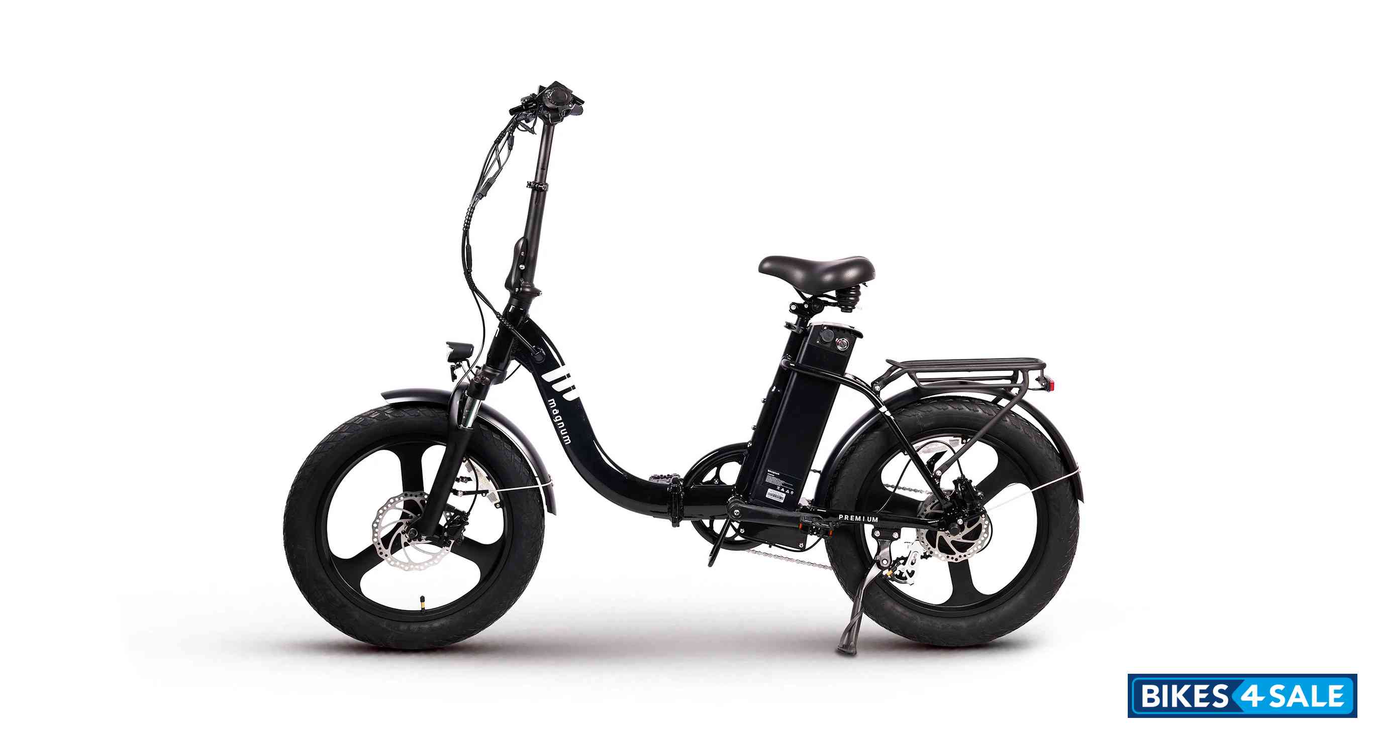 Magnum Premium 3 Low Step