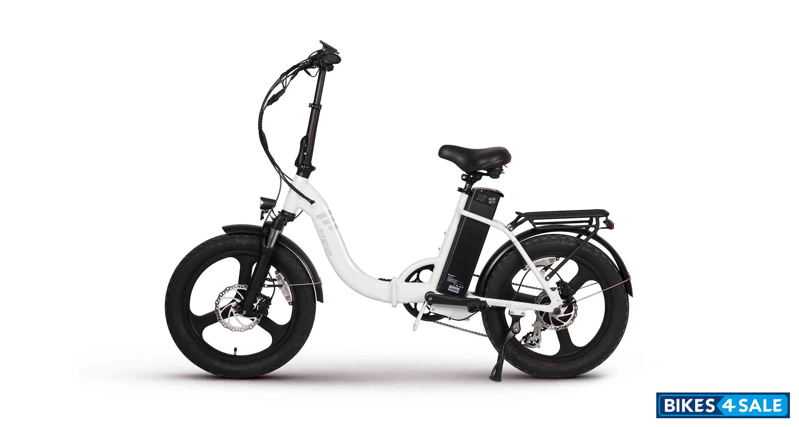 Magnum Premium 3 Low Step