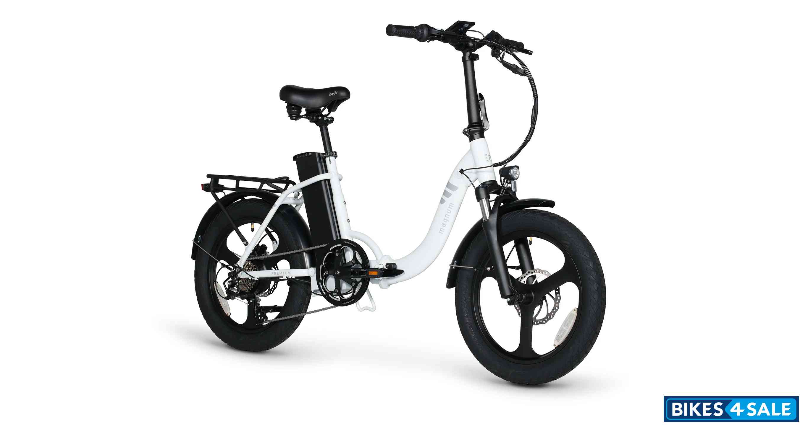 Magnum Premium 3 Low Step