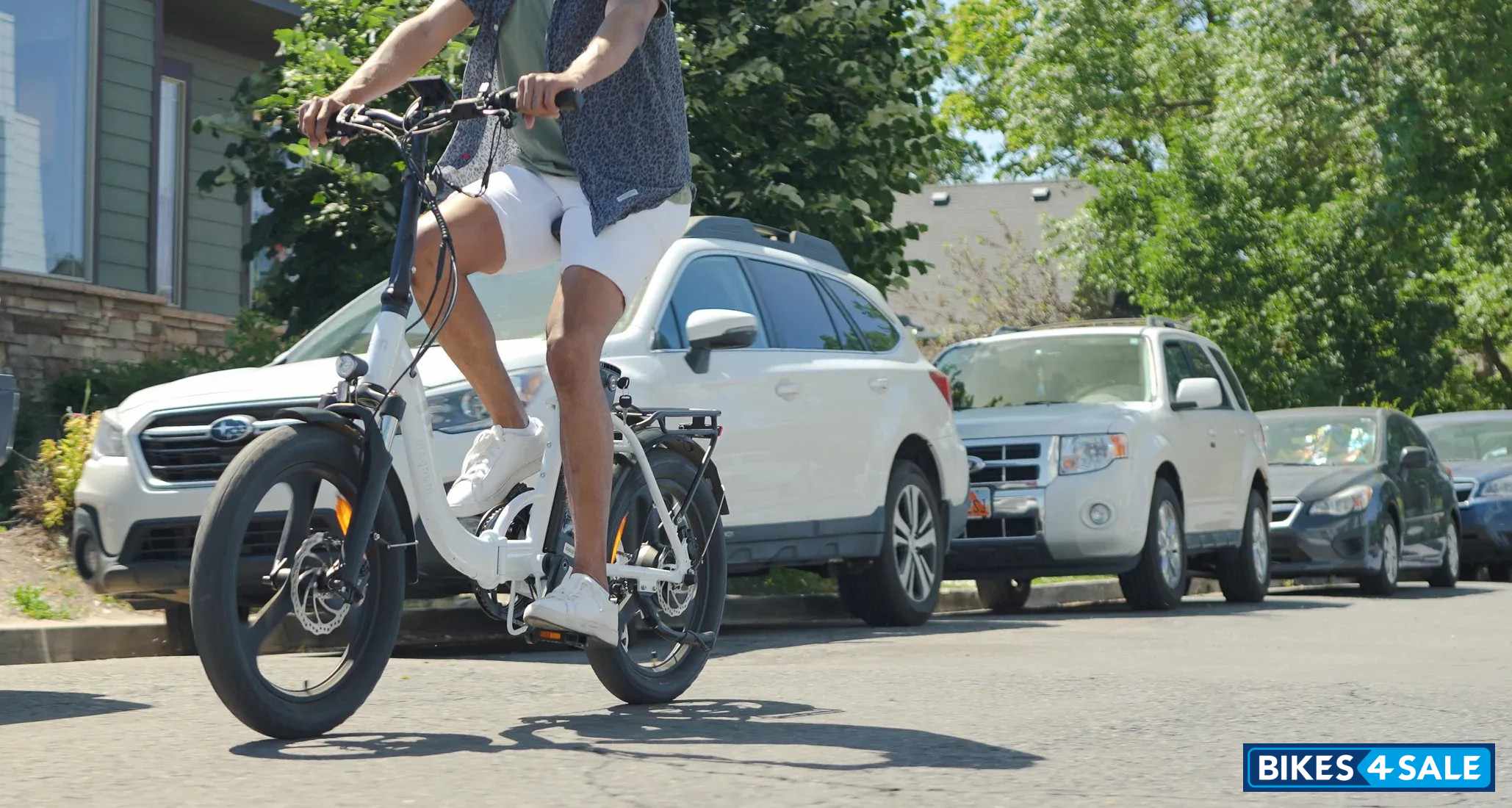 Magnum Premium 3 Low Step