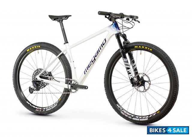 megamo Factory 07 (21)