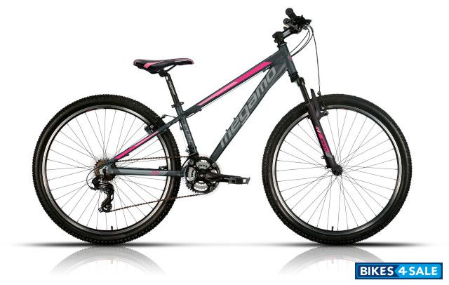 megamo Fun Lady (22)