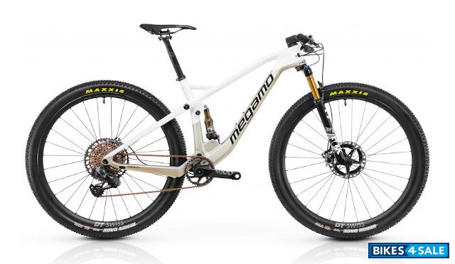 megamo Track AXS 00 (21)