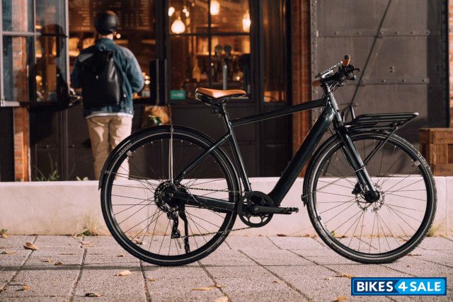 Momentum Voya E Plus 3