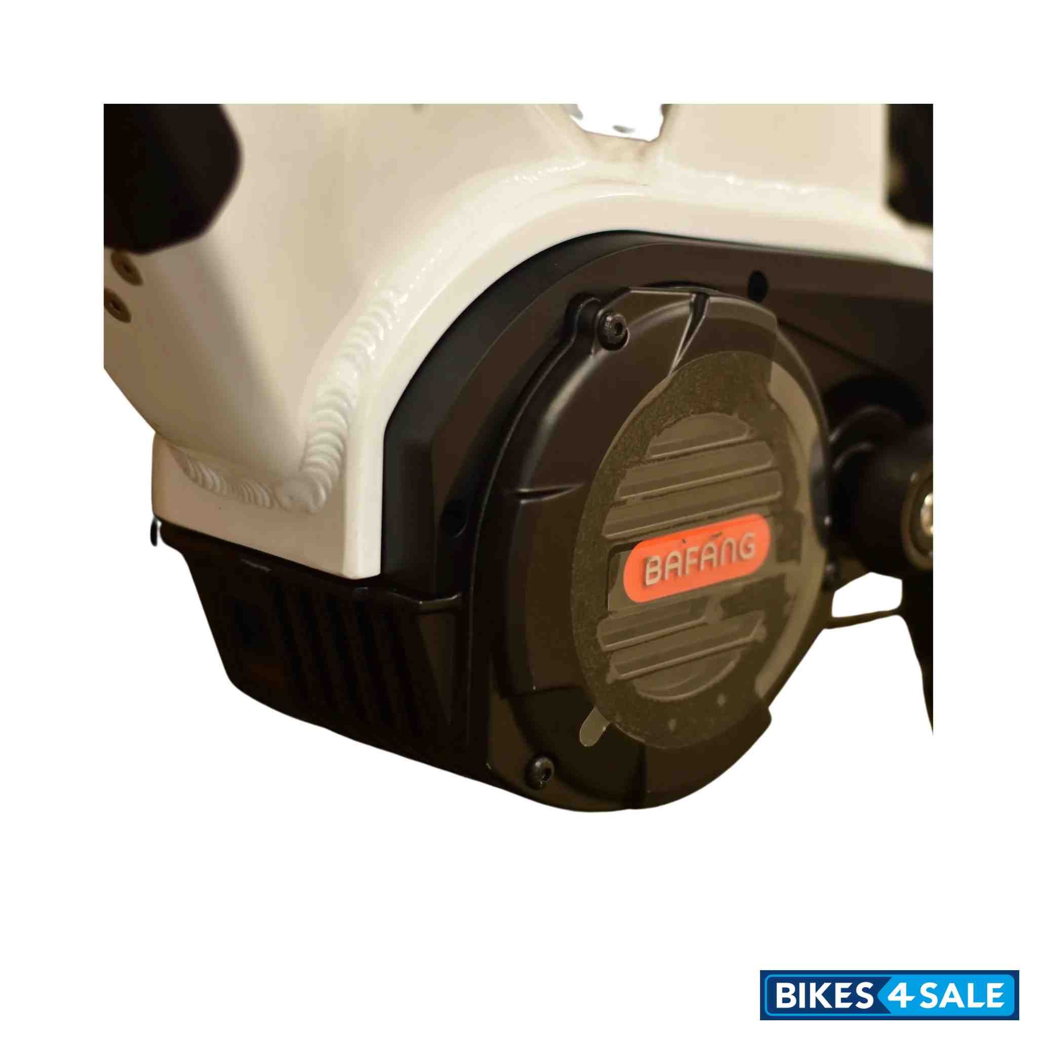 Monday Motorbikes Antero