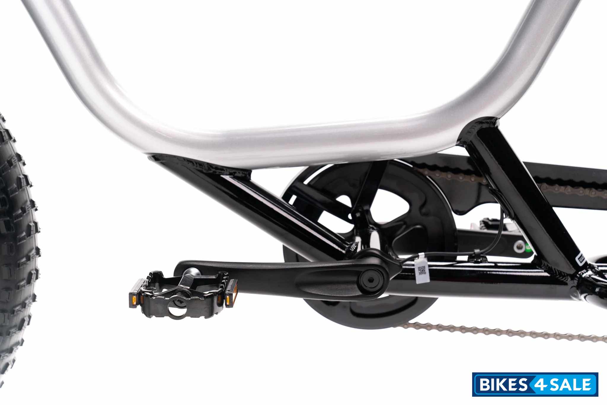 Monday Motorbikes Anza 1000W Advanced Pedal-Assist Technology