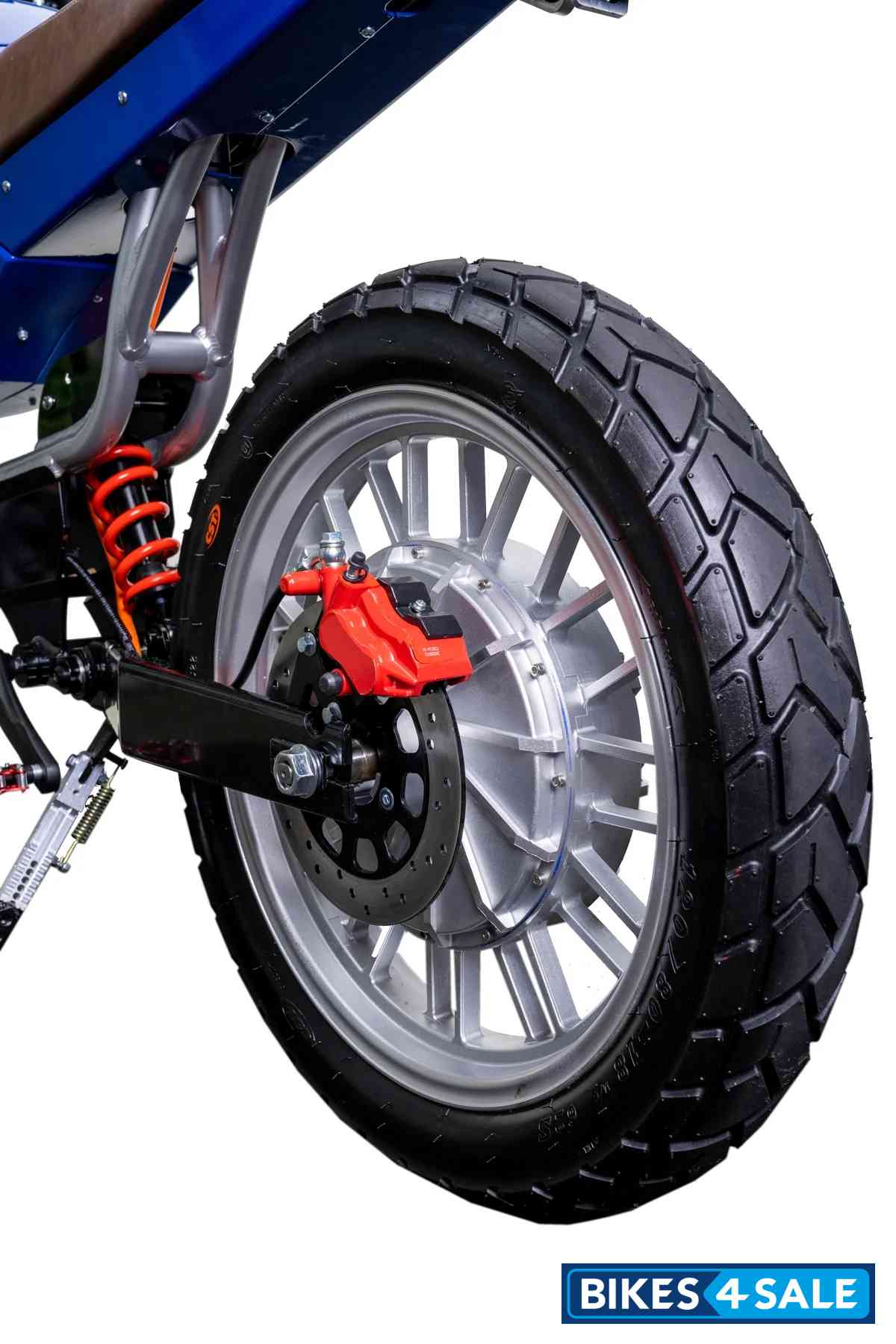 Monday Motorbikes Piezo