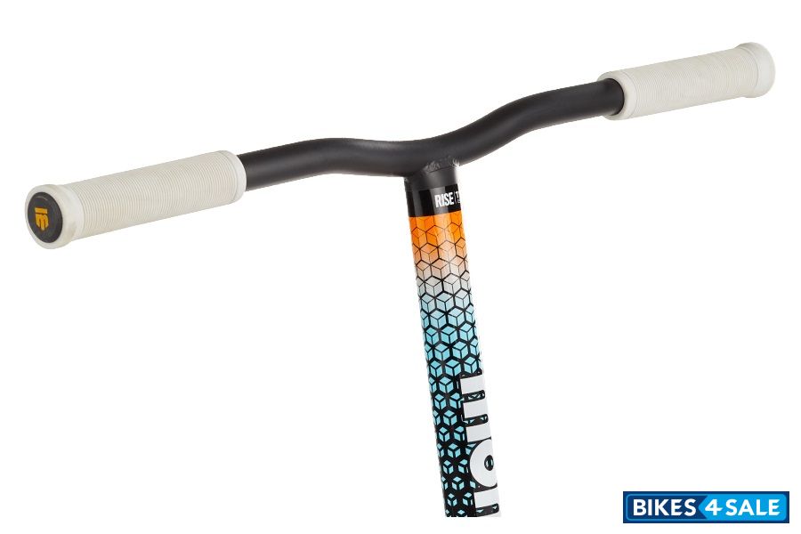 Mongoose Rise 110 Elite Scooter